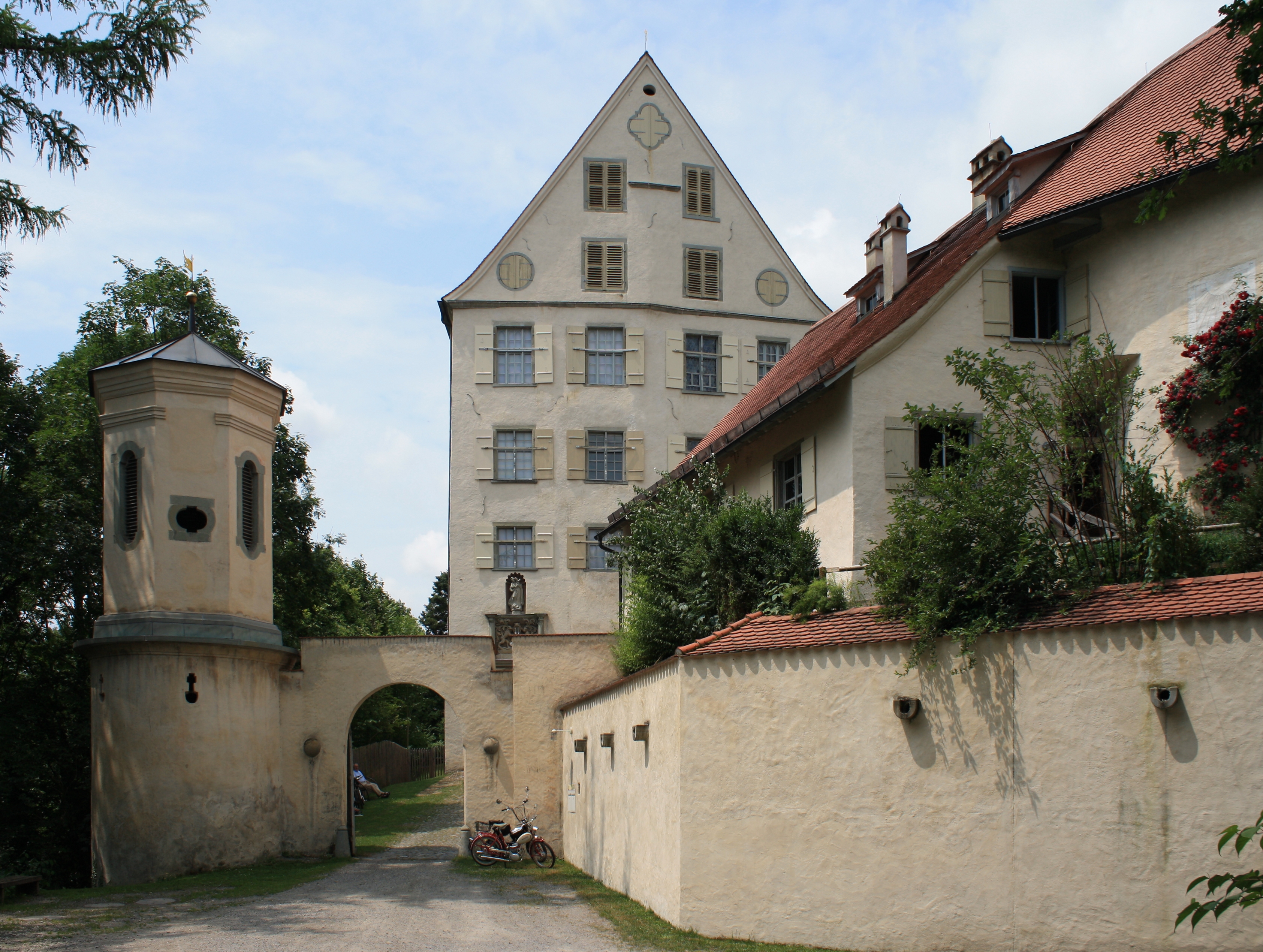 files/tl_filesOPO/Beitraege/Ortschaften/Schloss_Achberg.jpg